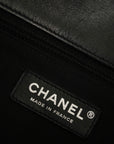 CHANEL Matelasse CC Logo Chain Shoulder Bag