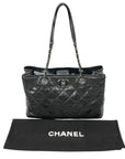 CHANEL 1991–1994 Matelassé Caviar Leather Shoulder Bag