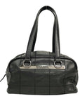 CHANEL 2004–2005 Chocolate Bar Stitch Shoulder Bag