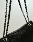 CHANEL Chain Shoulder Bag