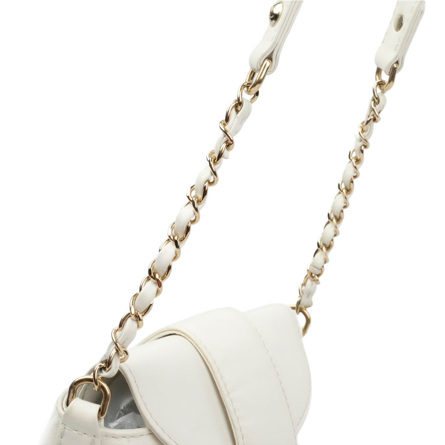 CHANEL Shoulder Bag