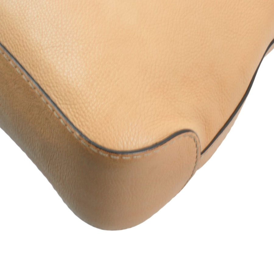GUCCI  257026 Leather Gold Hardware  Shoulder Bag