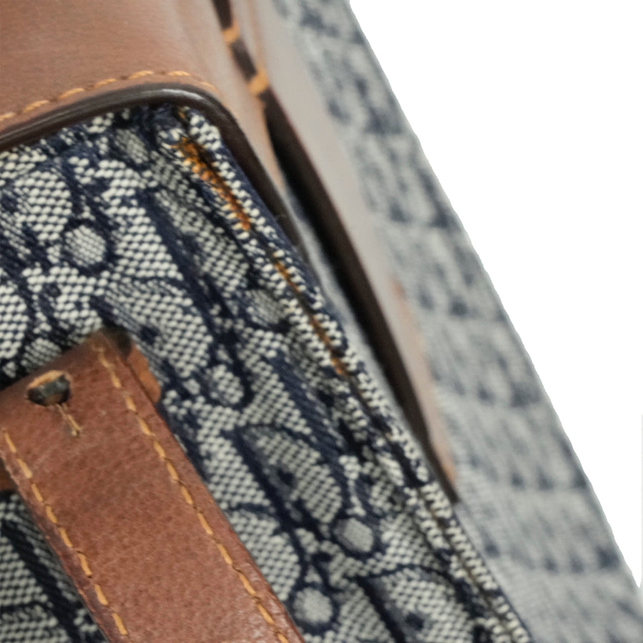 CHRISTIAN DIOR Shoulder Bag
