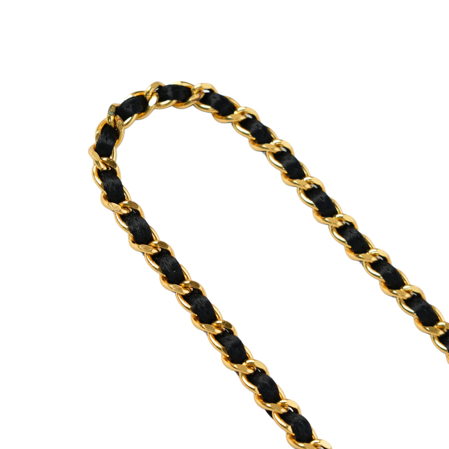 CHANEL 1996-1997 Chain Kiss Lock Shoulder Bag