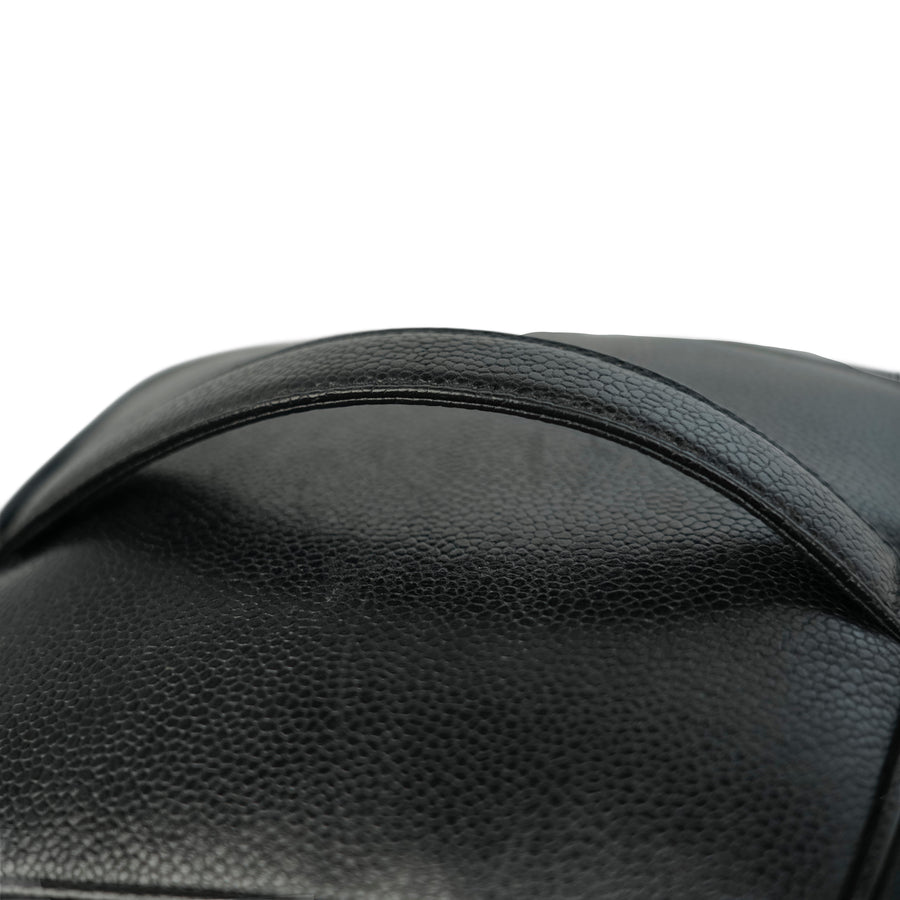 CHANEL 1996–1997 Caviar Leather Vanity Handbag