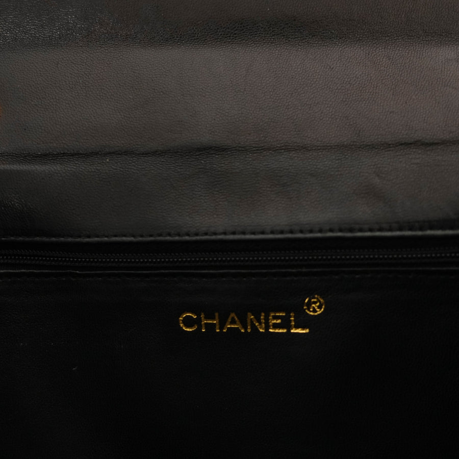 CHANEL 1986-1988Matelasse Chain Coco Mark Lambskin Shoulder Bag