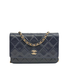 CHANEL Matelasse CC Logo Chain Wallet/Shoulder Bag