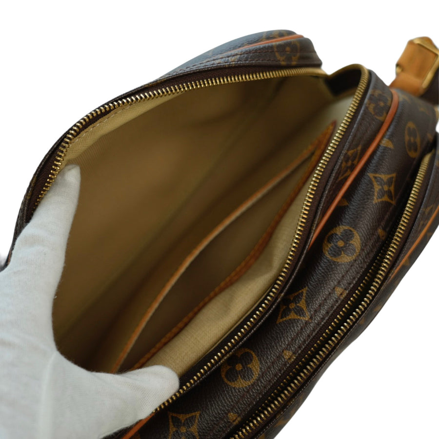 LOUIS VUITTON Monogram Reporter Shoulder Bag