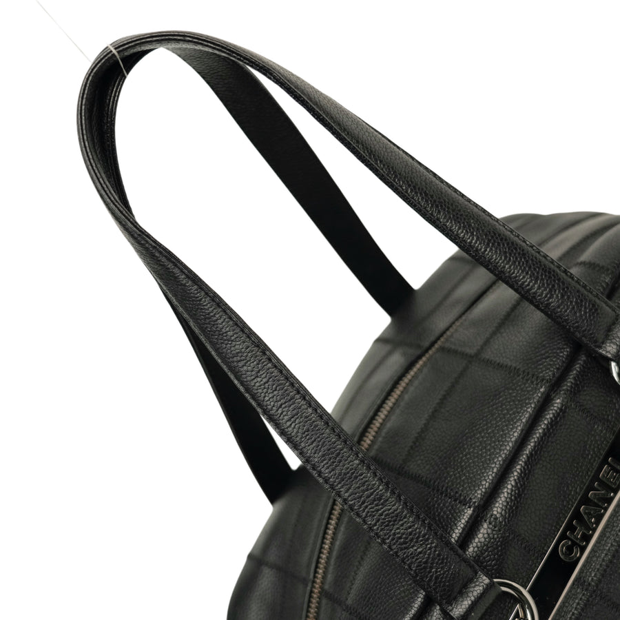CHANEL 2004–2005 Chocolate Bar Stitch Shoulder Bag