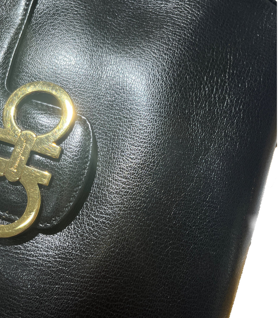 SALVATORE FERRAGAMO Shoulder Bag
