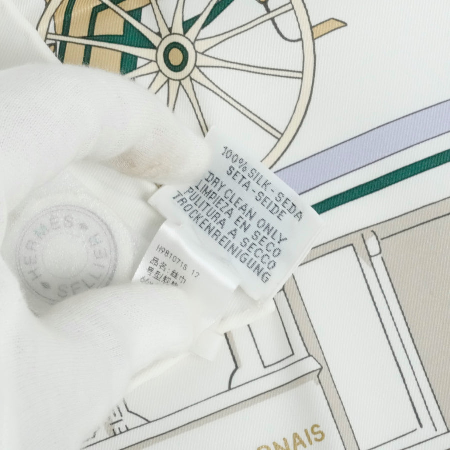 HERMES Carre 70 Paronnier Scarf