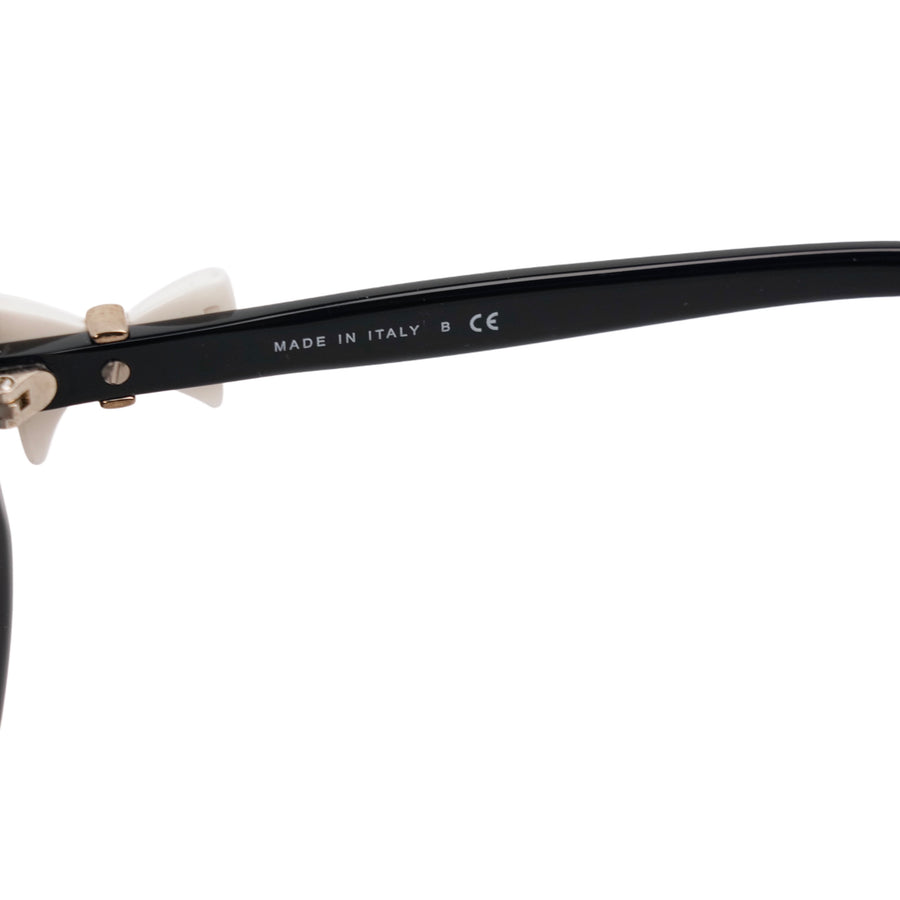 CHANEL Ribbon-adorned Temple Sunglass