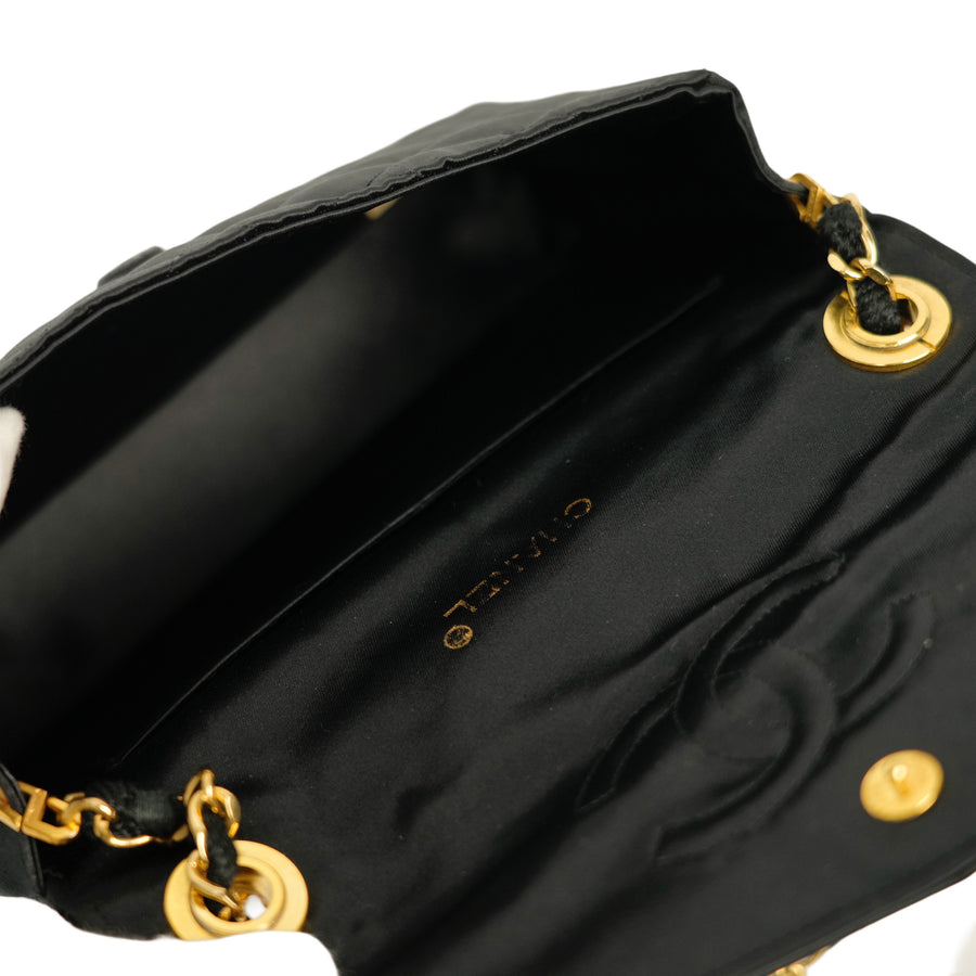 CHANEL 1986–1988 Matelassé Rhinestone Coco Mark Chain Shoulder Bag