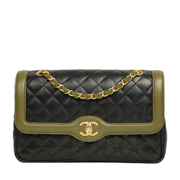 CHANEL Matelassé Chain Bicolor Shoulder Bag