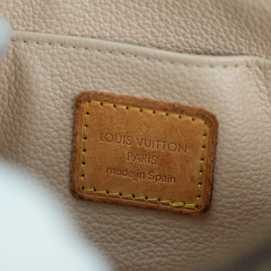 LOUIS VUITTON Monogram Pochette Cosmetique Pouch M47515