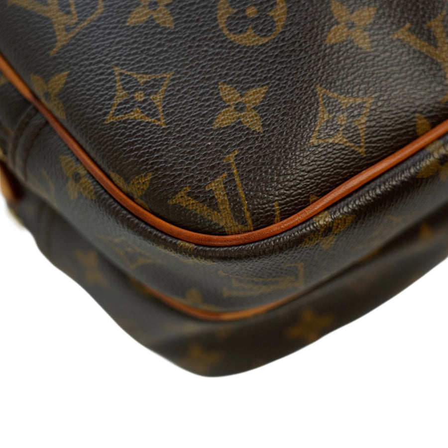 LOUIS VUITTON Monogram Reporter Shoulder Bag