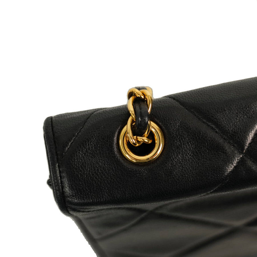 CHANEL 1986-1988Matelasse Chain Coco Mark Lambskin Shoulder Bag