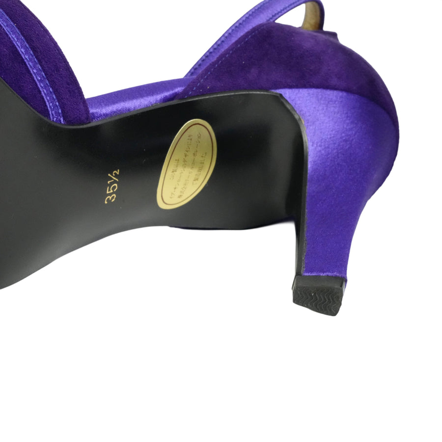 YVES SAINT LAURENT Pumps with Blue Ribbon