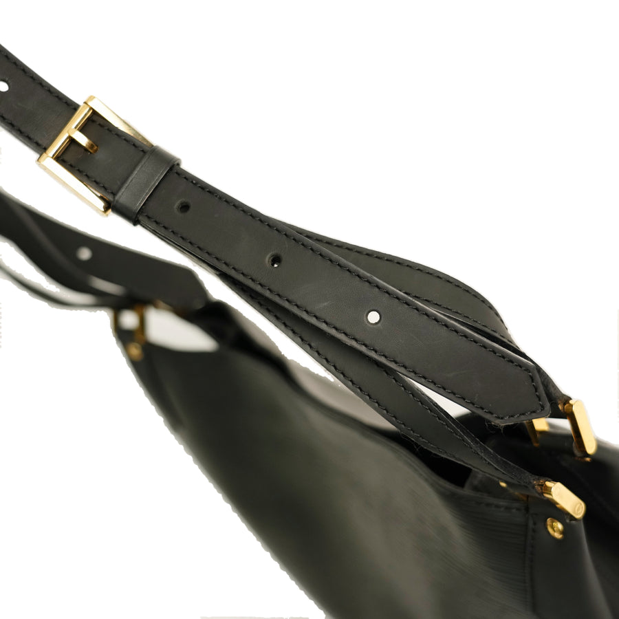 LOUIS VUITTON Epi Mandara MM Shoulder Bag M58892