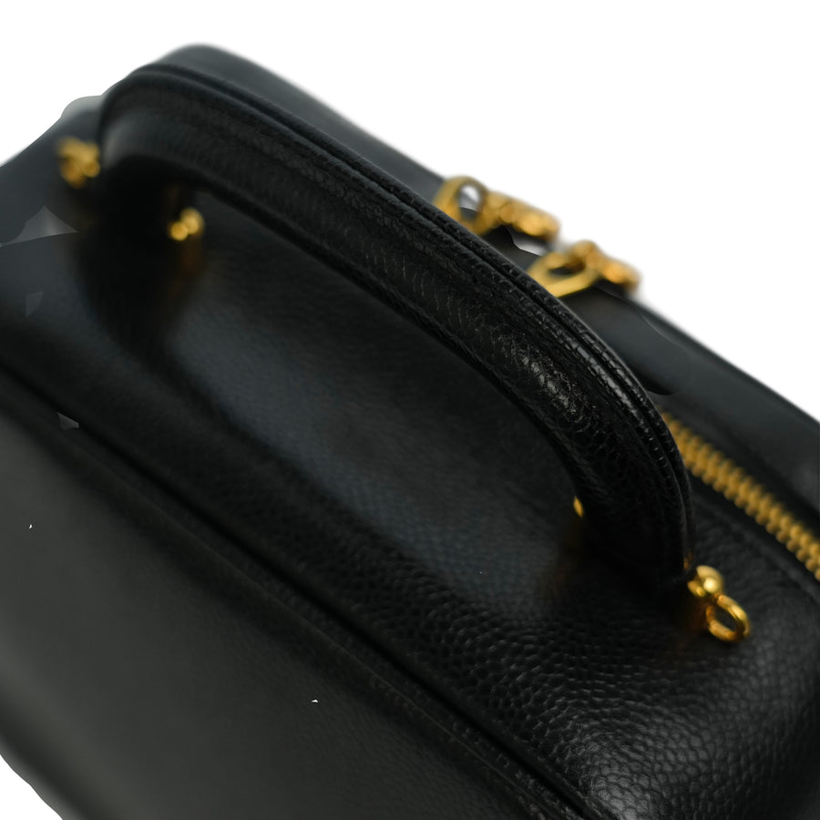 CHANEL 1996–1997 Caviar Leather Vanity Handbag / Shoulder Bag 2-Way