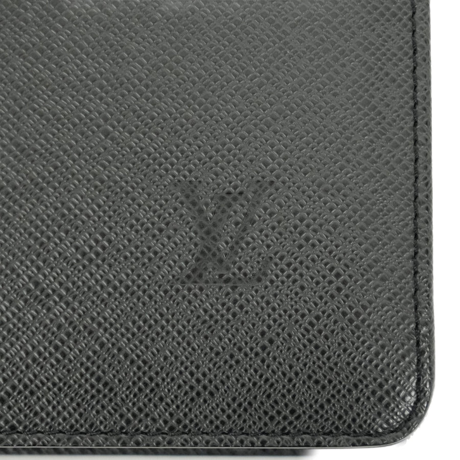 LOUIS VUITTON Taiga Moscova Business Bag M30032