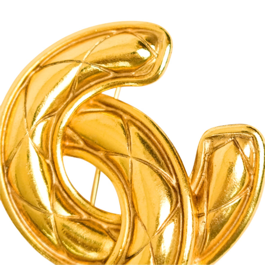 CHANEL Matelasse Coco Mark Brooch