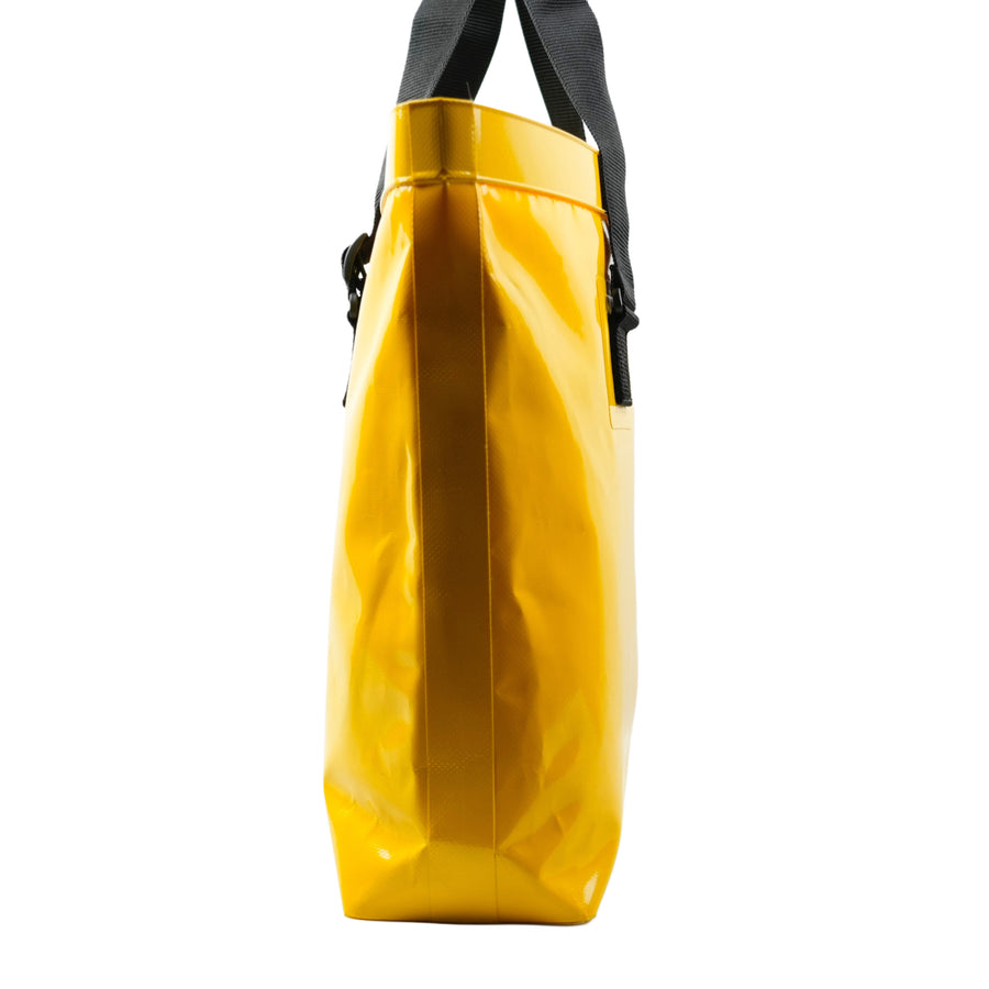 CHANEL 2000–2002 ETANCHE Waterproof Tote Bag