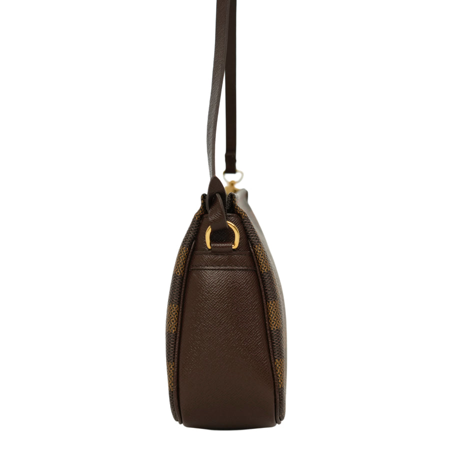 LOUIS VUITTON Damier True Makeup Shoulder Bag