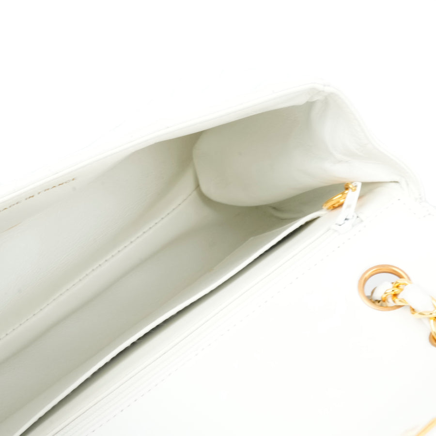 CHANEL 1994-1996 Matelassé Chain V-Flap Lambskin Shoulder Bag