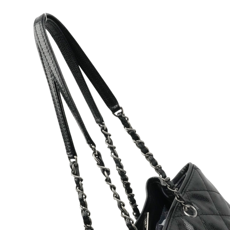 CHANEL 1991–1994 Matelassé Caviar Leather Shoulder Bag