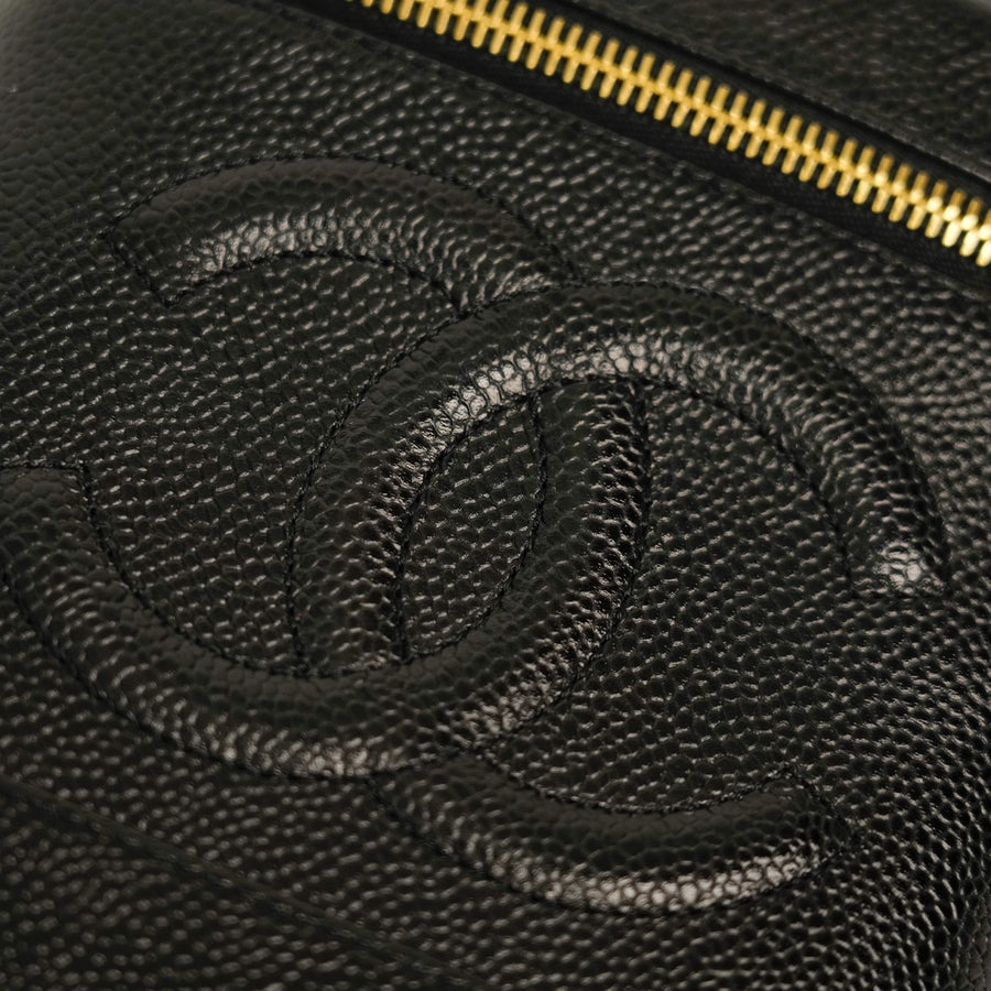 CHANEL 1997-1999 Vanity Caviar Skin Handbag