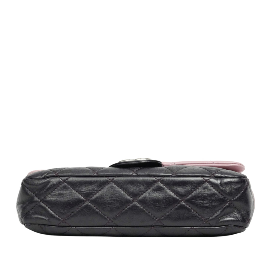 CHANEL 2008–2009 Matelassé Bicolor Chain Shoulder Bag