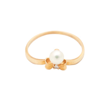 TASAKI Ribbon Pearl with Diamond Side Stones Ring