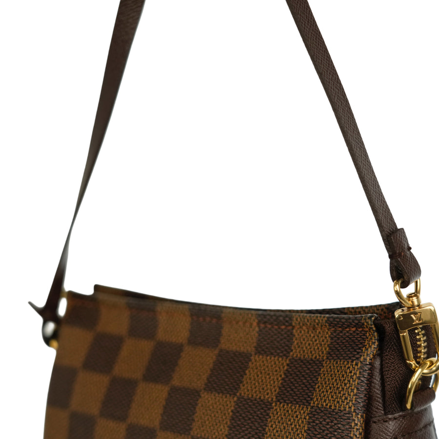 LOUIS VUITTON Damier True Makeup Shoulder Bag