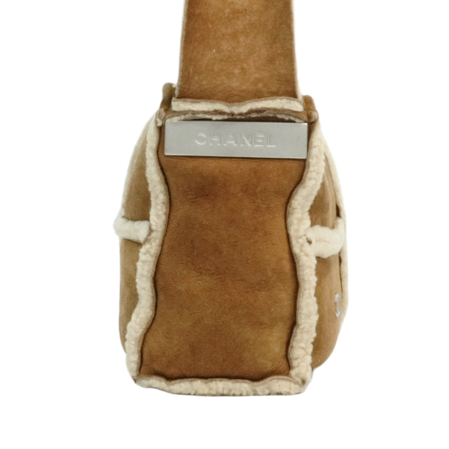 CHANEL 2000-2002 Coco Mark Mouton Shoulder Bag