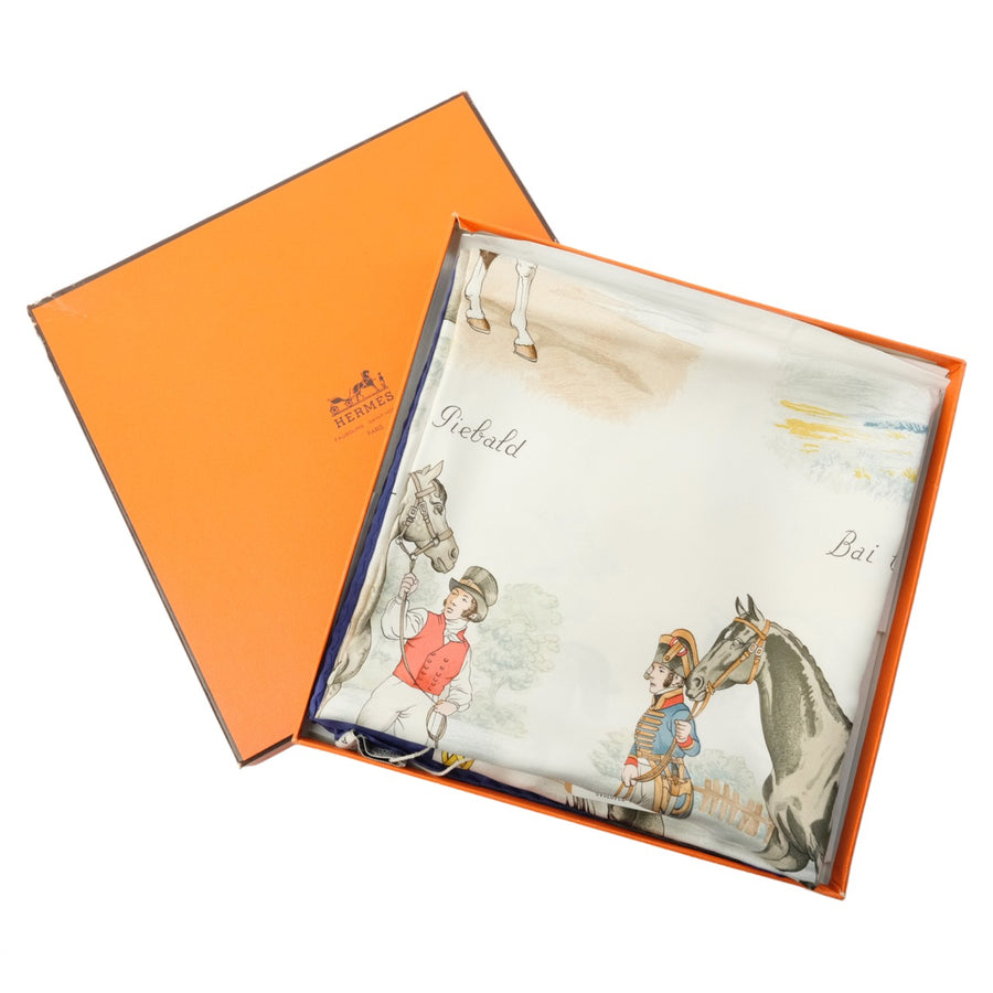 HERMES Silk Scarf Carre 90