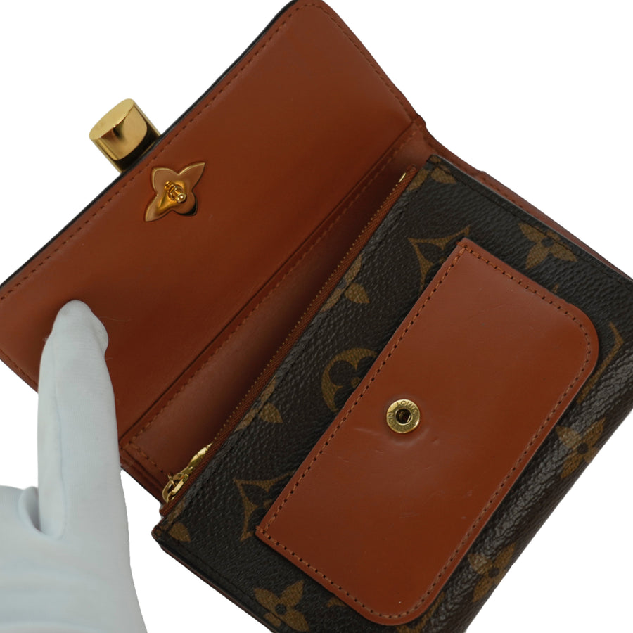 LOUIS VUITTON Monogram Canvas Wallet