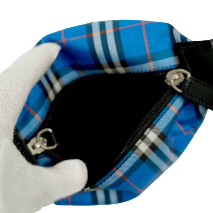 BURBERRY London Pouch / Handbag