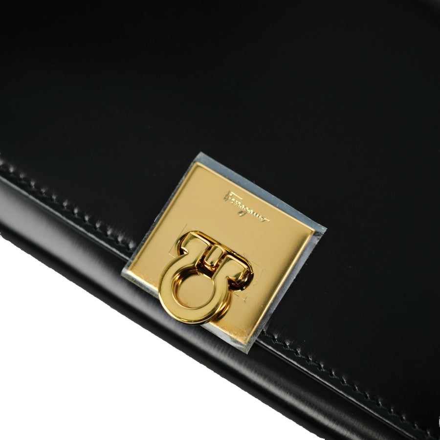 SALVATORE FERRAGAMO Gancini Long Wallet