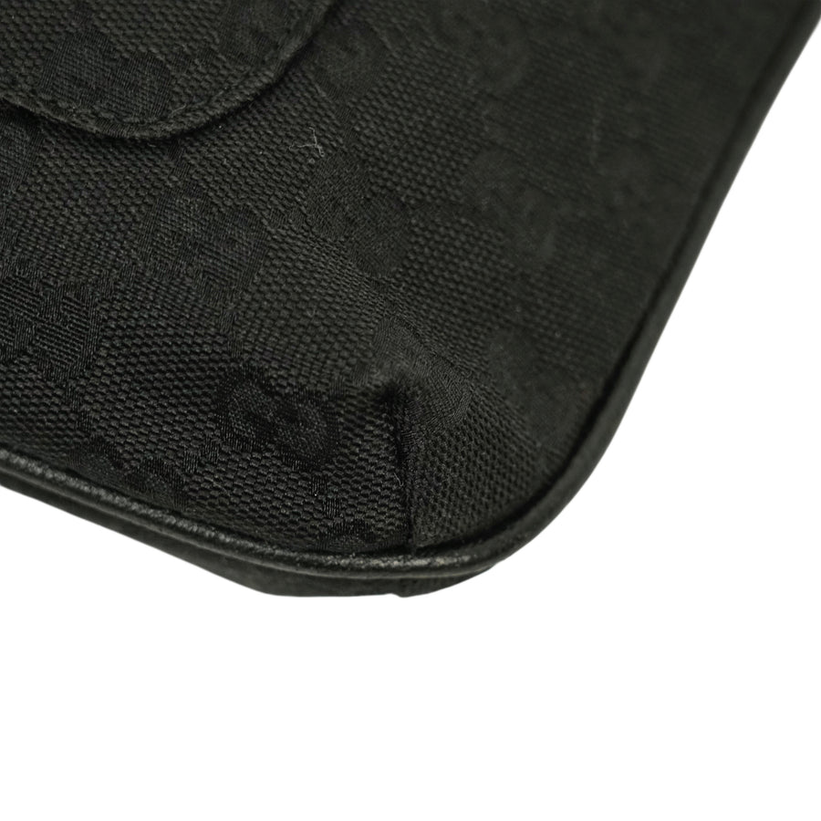 GUCCI GG Canvas Shoulder Bag