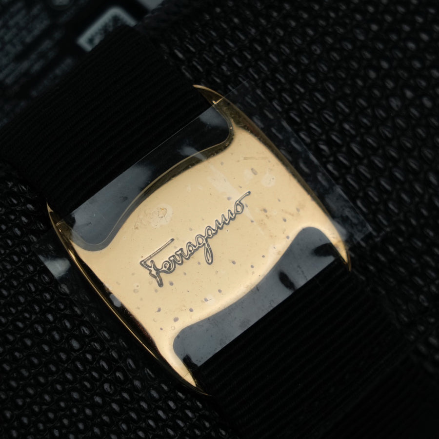 SALVATORE FERRAGAMO Lizard Pattern Vara Plate Key Case