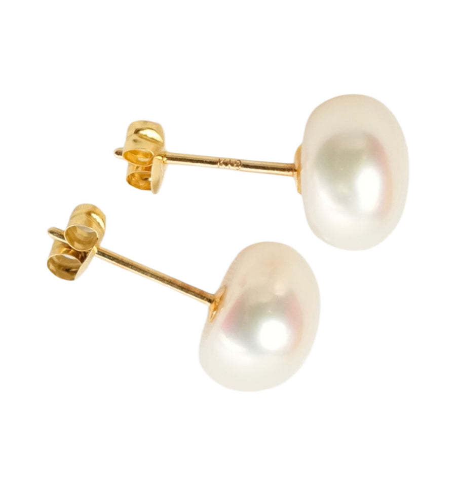 Pearl 1.1g 18K Earring