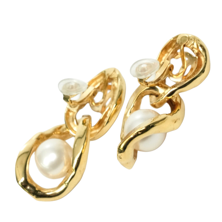 CHANEL Coco Mark Earrings