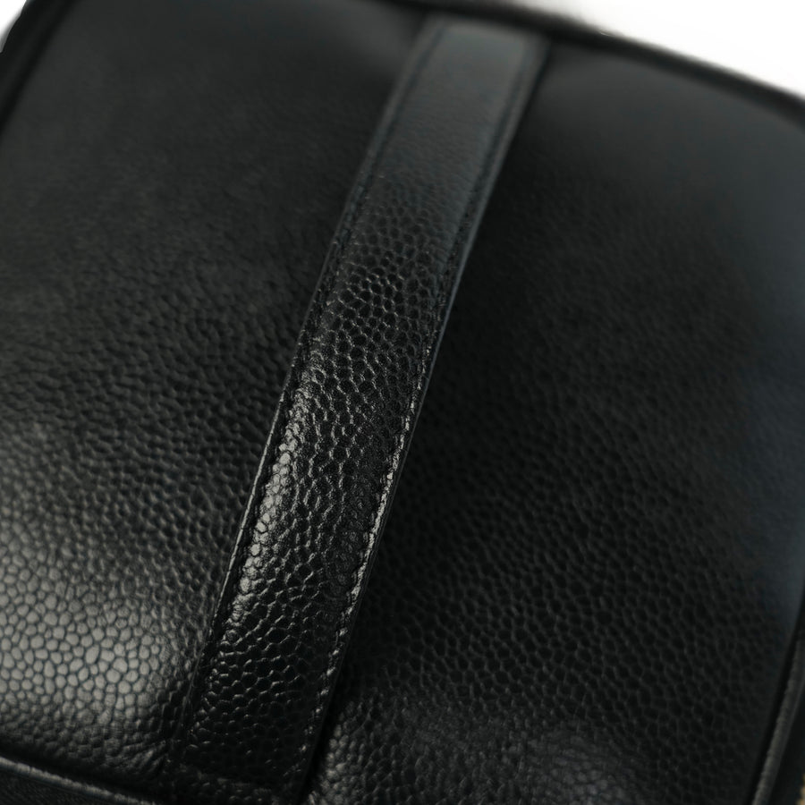 CHANEL 1996–1997 Caviar Leather Vanity Handbag