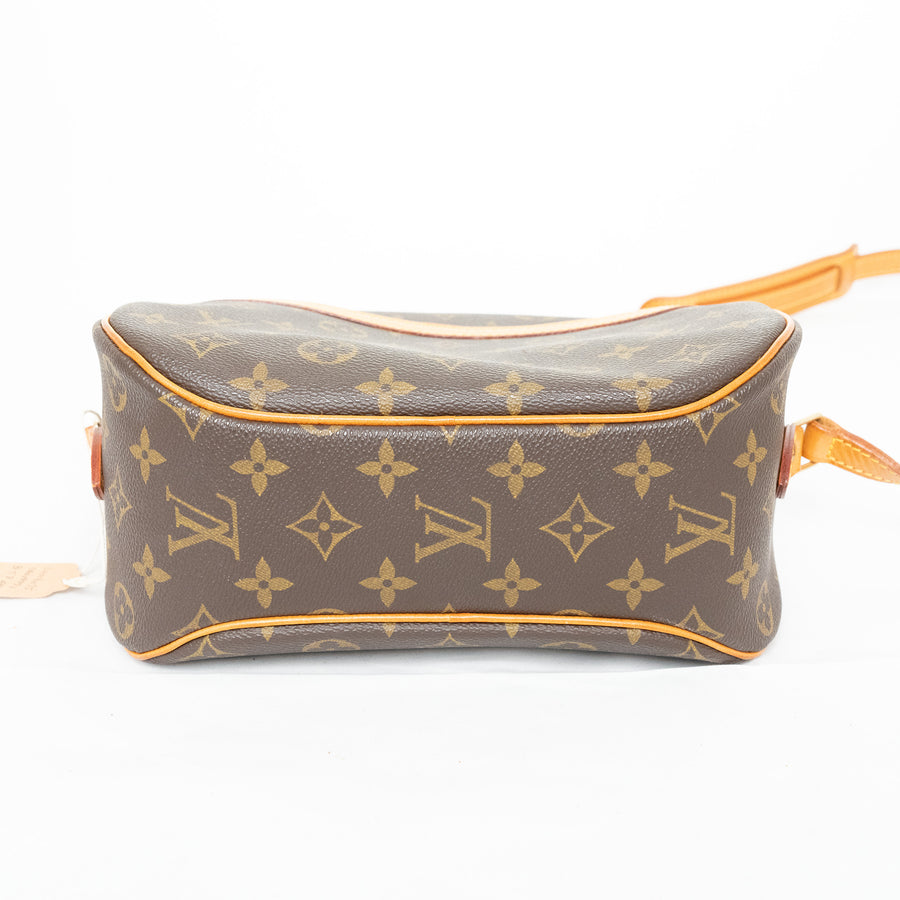 LOUIS VUITTON Proa Canvas Shoulder Bag M51221