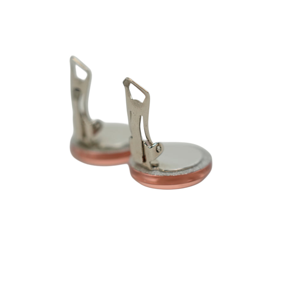 CHANEL 2000 Logo Earring