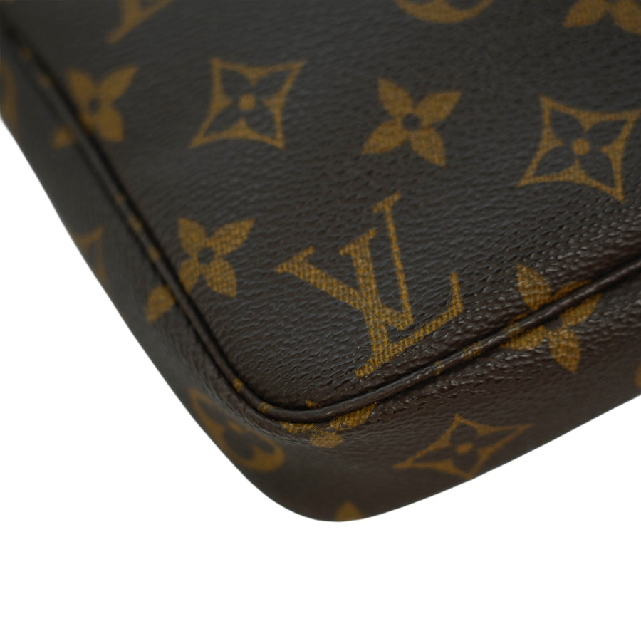 LOUIS VUITTON Monogram Pochette Accessory Handbag M51980