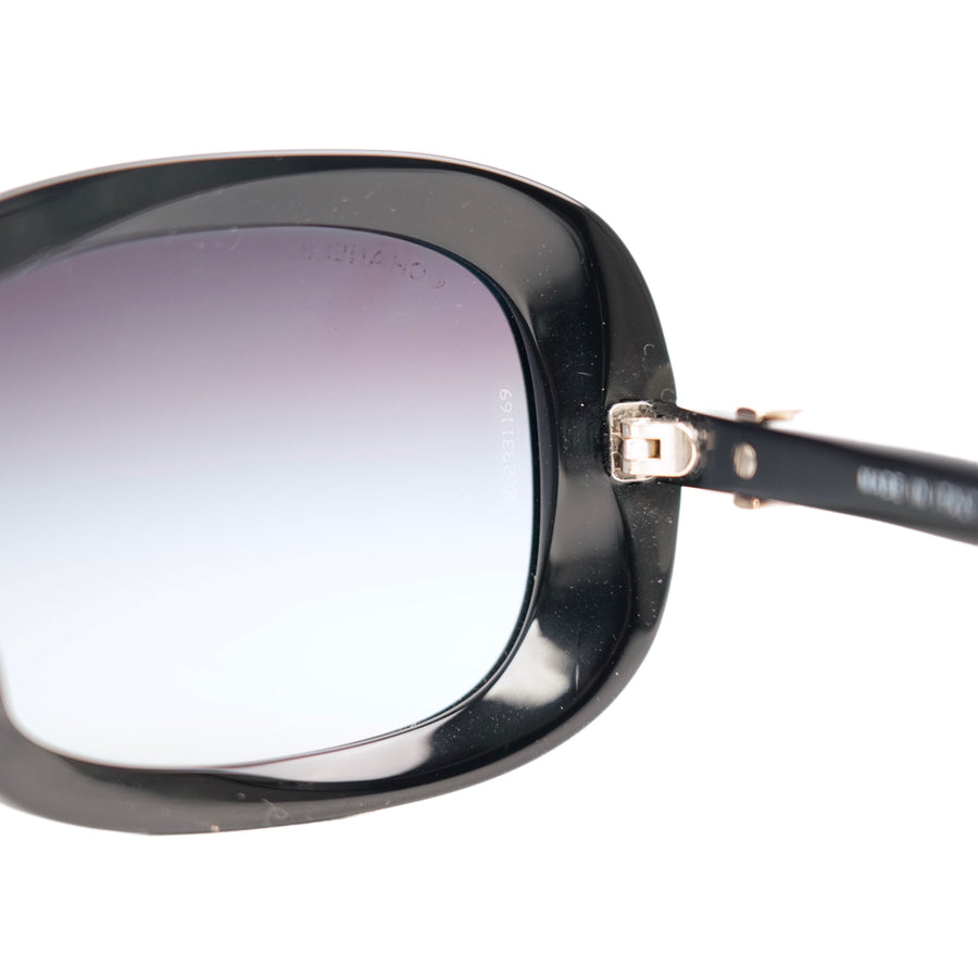 CHANEL Ribbon-adorned Temple Sunglass