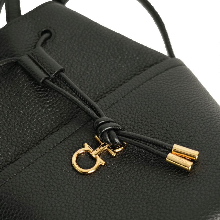 SALVATORE FERRAGAMO Shoulder Bag