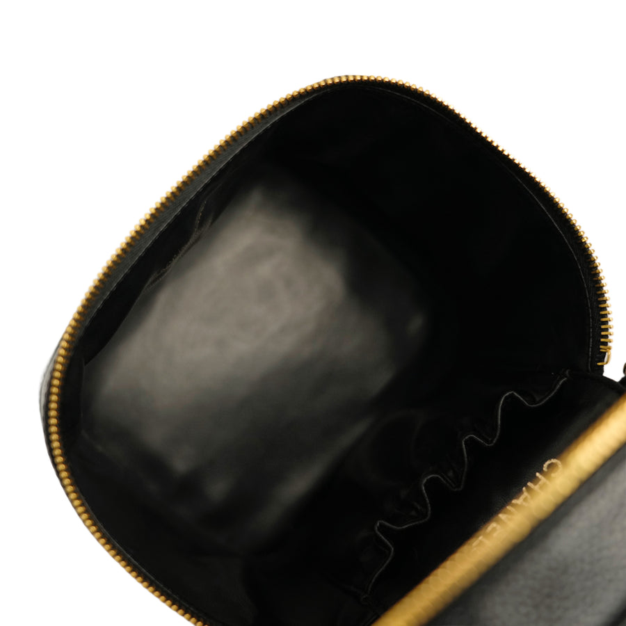 CHANEL 1997-1999 Vanity Caviar Skin Handbag